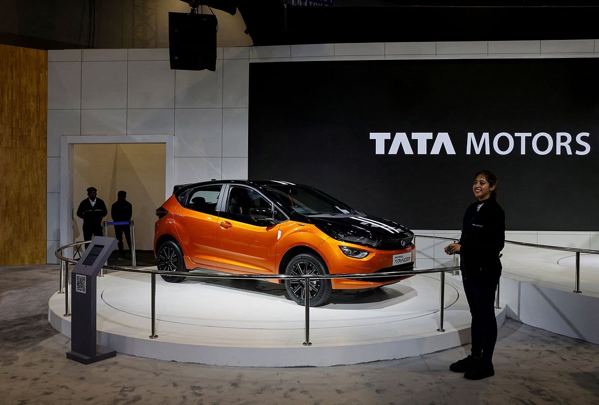 Hindistanlı Tata Motors, Nadir Toprak Bordürlerinde Henüz 'Panik Düğmesine' Basılmadığını Söyledi