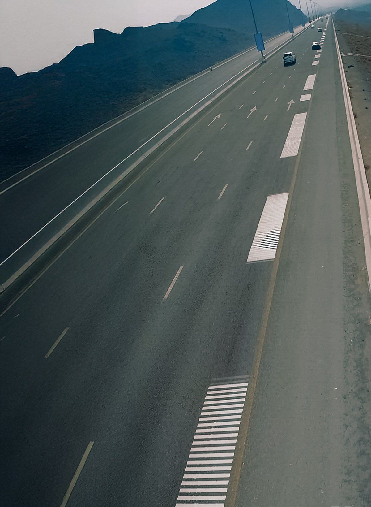 İzleyin: Bu Fujairah Yolu, Türünün İlk Örneği Projede Arabalar Geçerken Müzik Yaratıyor