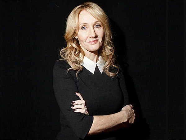 Jk Rowling Yaklaşan 'Harry Potter' Dizisini Övüyor, Yazarlarla Yakın Çalıştığını Söylüyor
