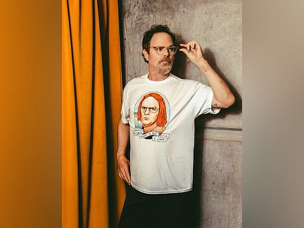 Rainn Wilson, Steve Carell Ayrıldıktan Sonra 'Ofis' Setlerinde 'Mücadeleyi' Anlatıyor