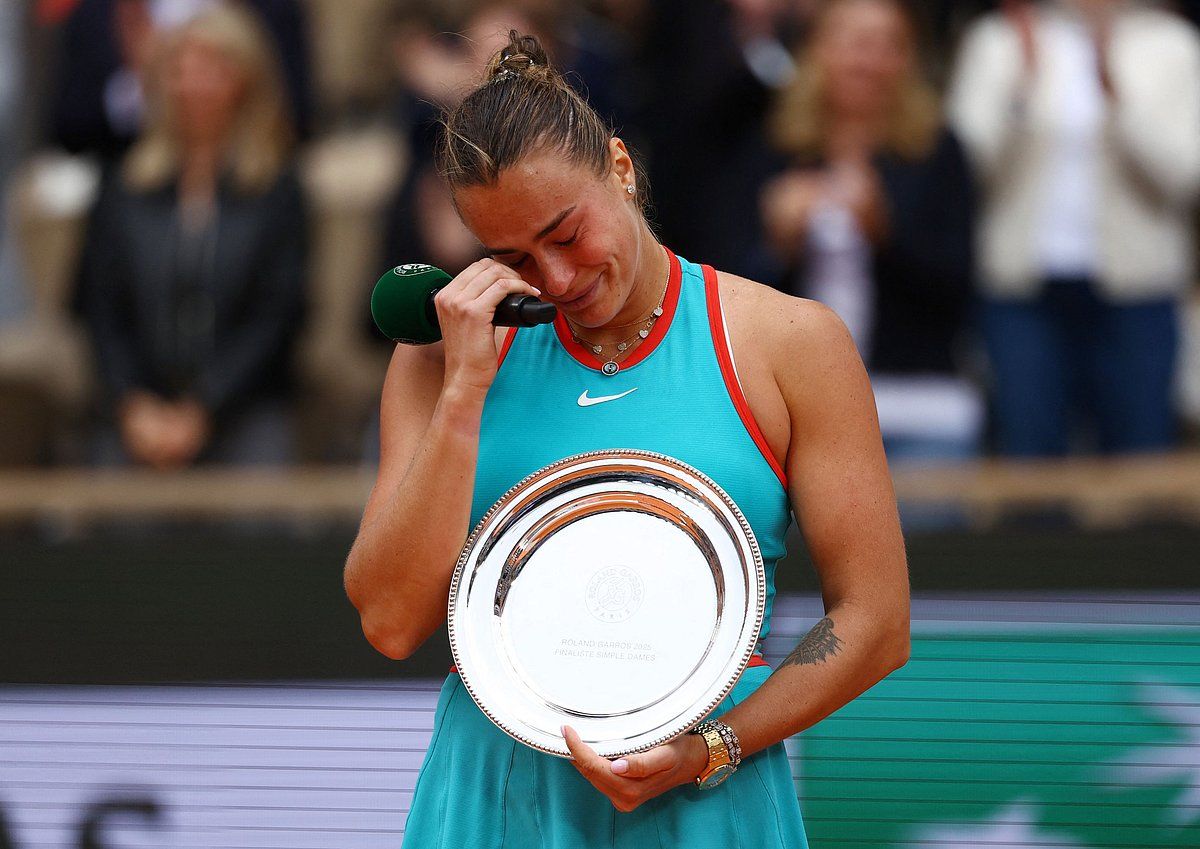 Sabalenka, Fransa Açık Umutları Rotadan Çıkarken 'En Kötü Finale' Çıkıyor