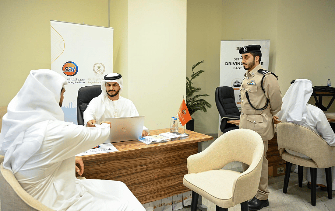 Sharjah: Devlet Liselerinin En İyi 10 Öğrencisine Ücretsiz Ehliyet Verildi