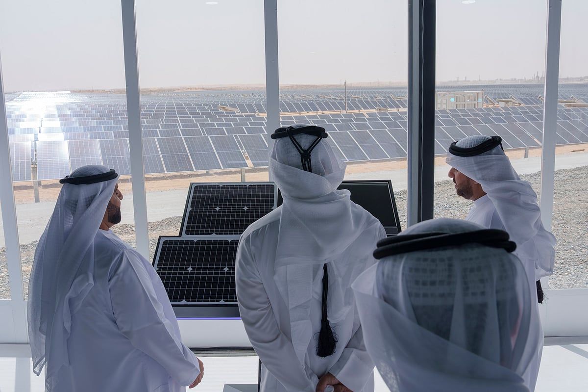 Sharjah ilk Güneş Enerjisi Santralini Açtı, 'Sana' 13.780 Evi Aydınlatabilir
