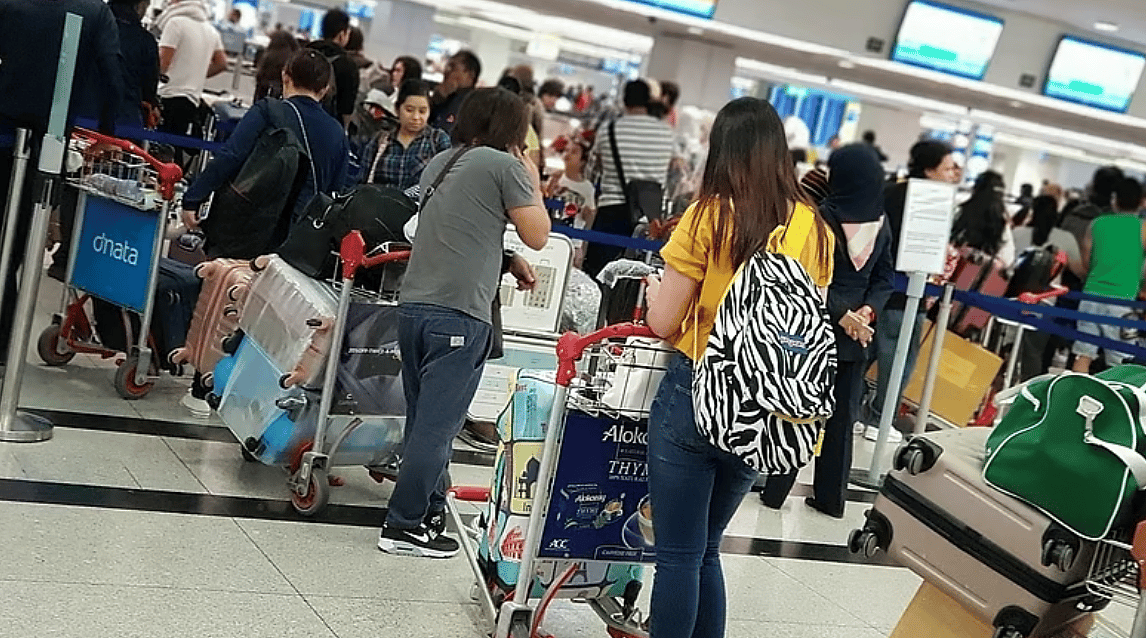 'Teşekkür Ederim, BAE': İranlılar, İhtilaf Nedeniyle Feragat Edilen Fazla Para Cezalarının Ardından Minnettarlıklarını Dile Getirdiler