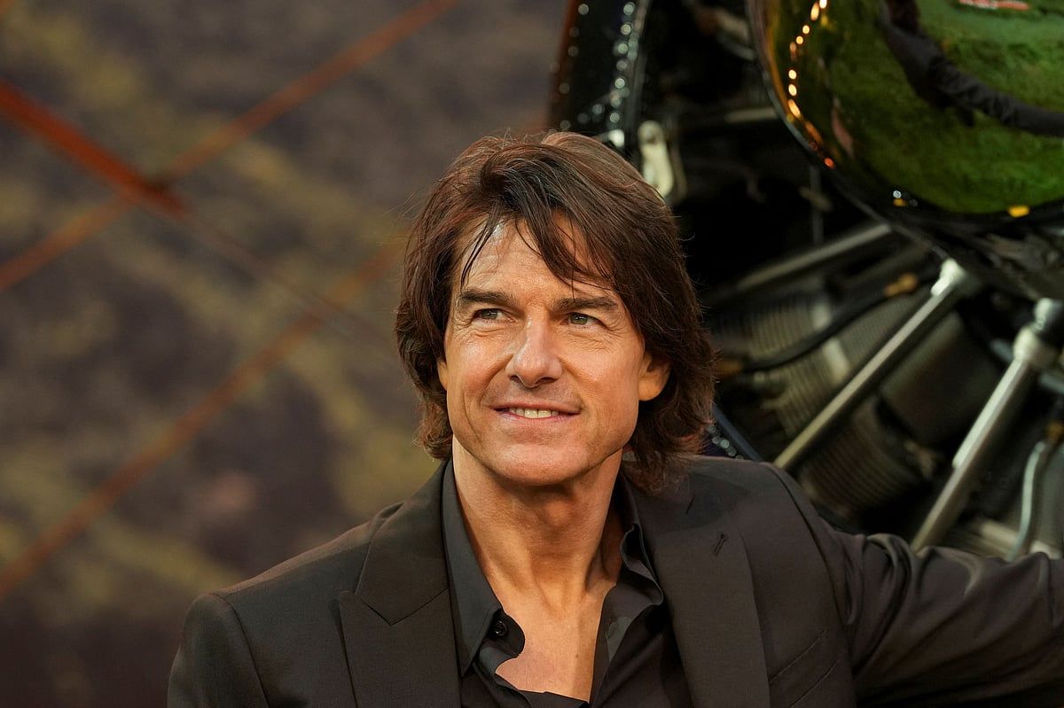 Tom Cruise'un Son 'Mission: Impossible'dan Yanan Paraşütle Atlaması Dünya Rekorunu Kırdı
