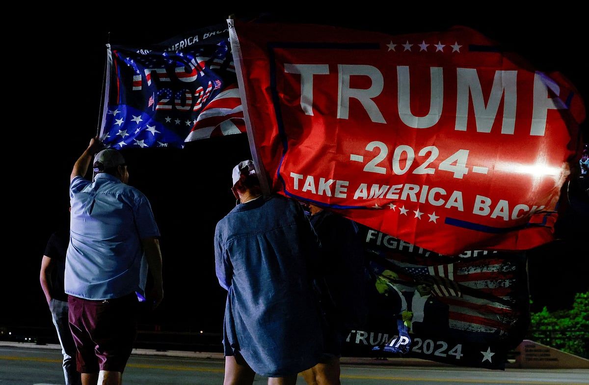 Trump'a Oy Verdiler, Çoğu Hala Onu Destekliyor Ama Her Şeyde Değil