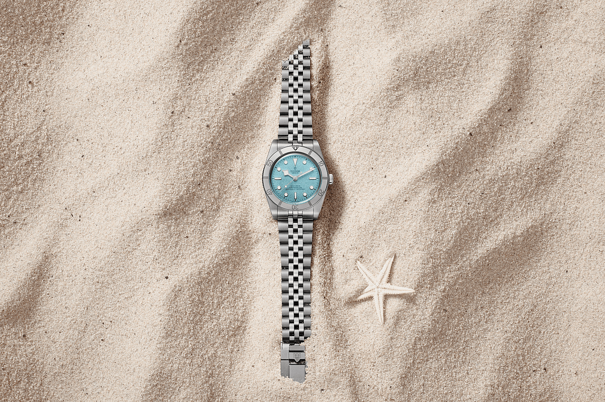 Tudor'un Black Bay 54 'Lagoon Blue' Yaza Hazır Dalış Saati