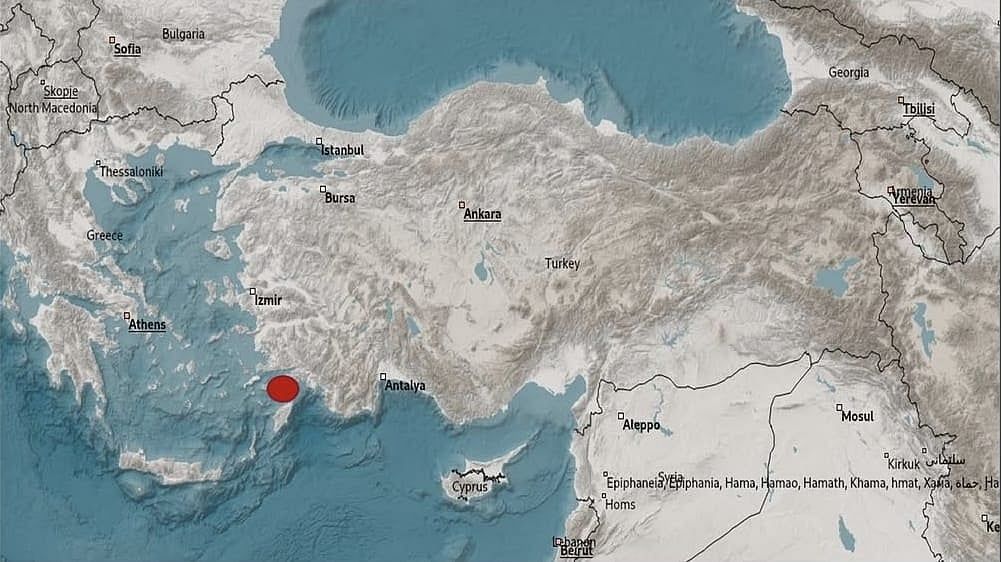 Türkiye'nin Bazı Bölgelerinde 6,2 Büyüklüğünde Deprem Meydana Geldi