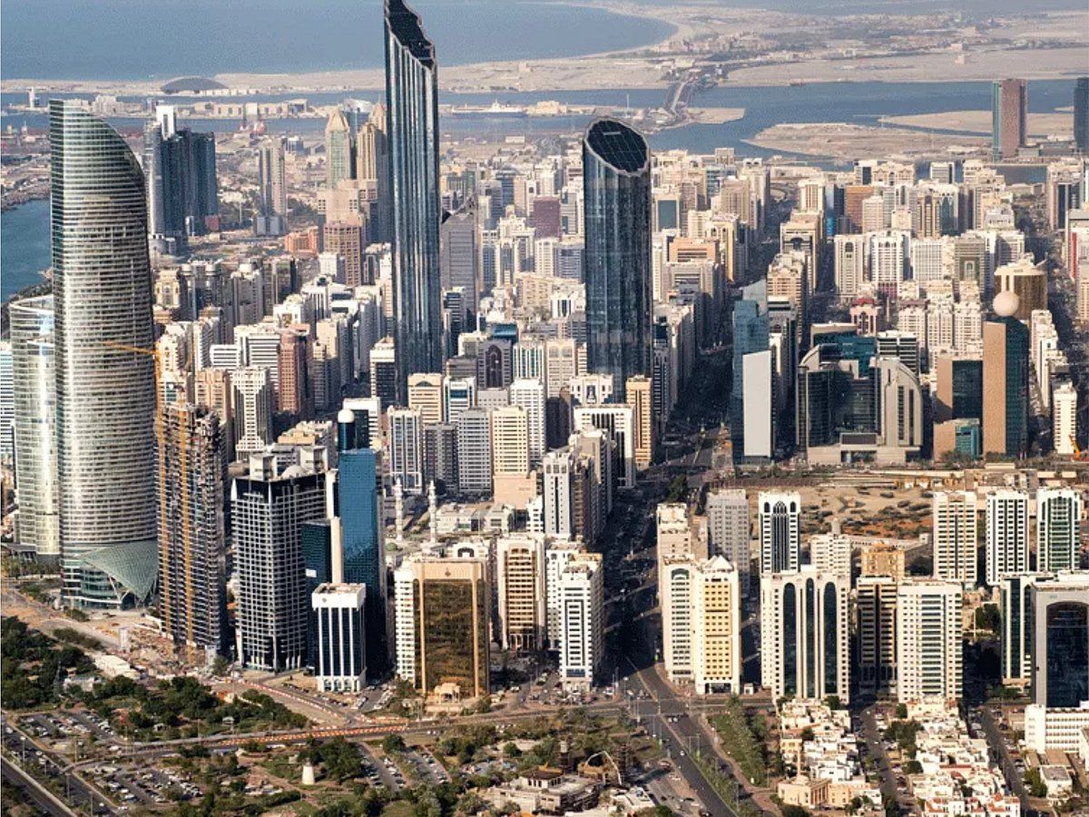 Abu Dabi'deki Yeni Kurallar, Geliştiricilerin Alıcılarla Plan Dışı Sözleşmeleri Feshetmelerine İzin Veriyor
