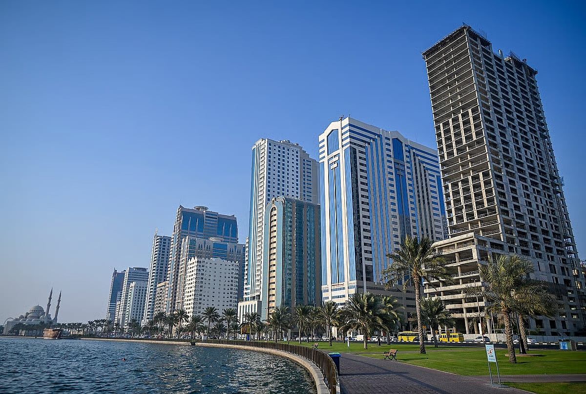 BAE: Sharjah Sakinleri 2024'te %99'un Üzerinde Güvende Hissettiler, Polis Araştırması Bulundu
