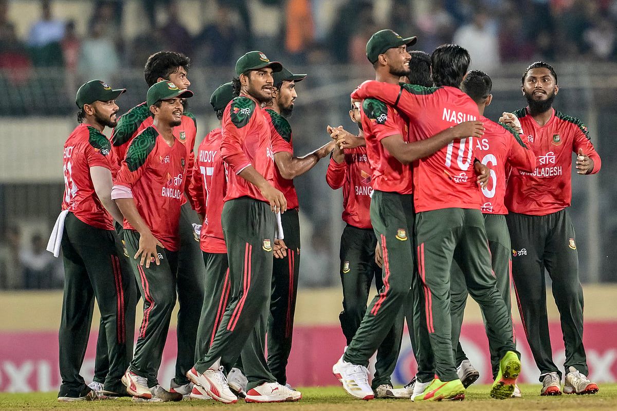 Bangladeş, Pakistan'a Karşı Tarihi T20 Serisi Galibiyetini Perçinledi
