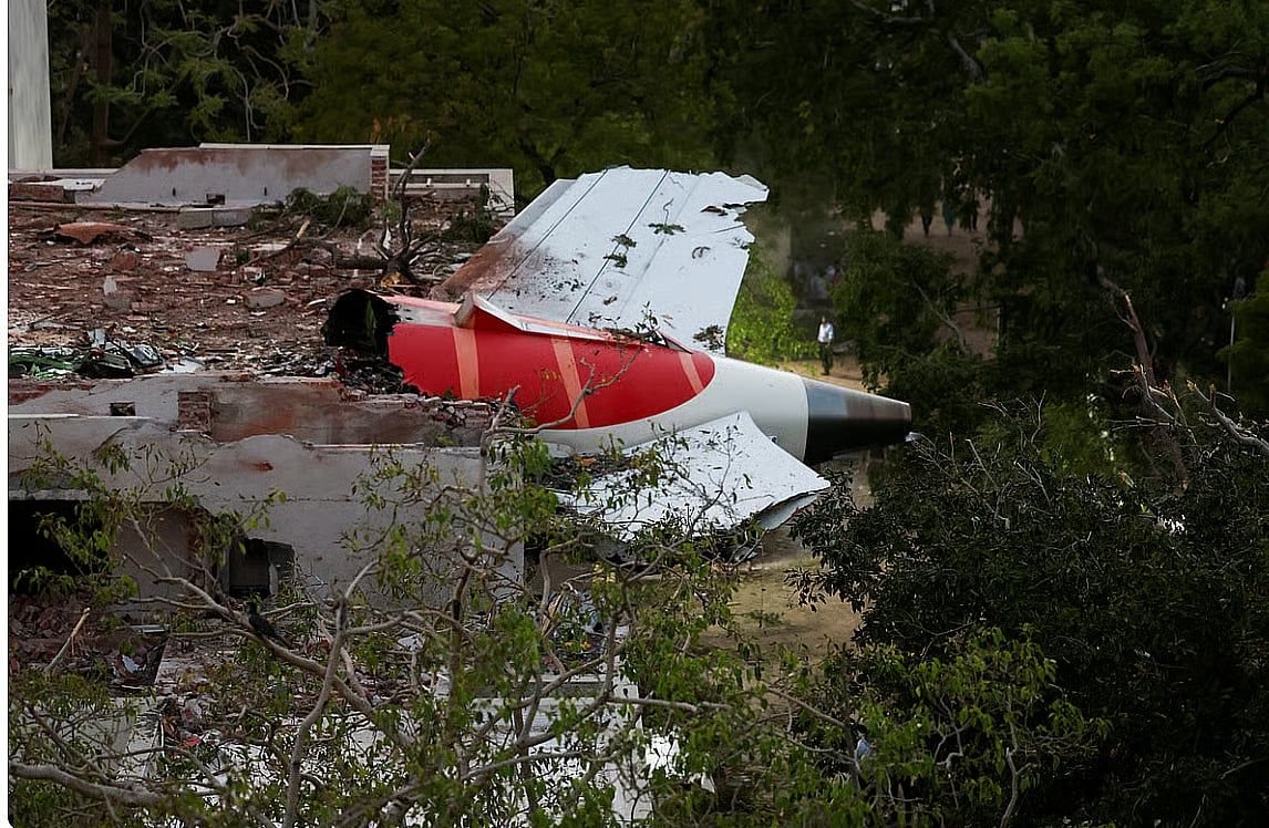 'Çok Uzak': Air India Ceo'su, Ölümcül Ahmedabad Uçak Kazasıyla İlgili Soruşturmanın Devam Edeceğini Söyledi