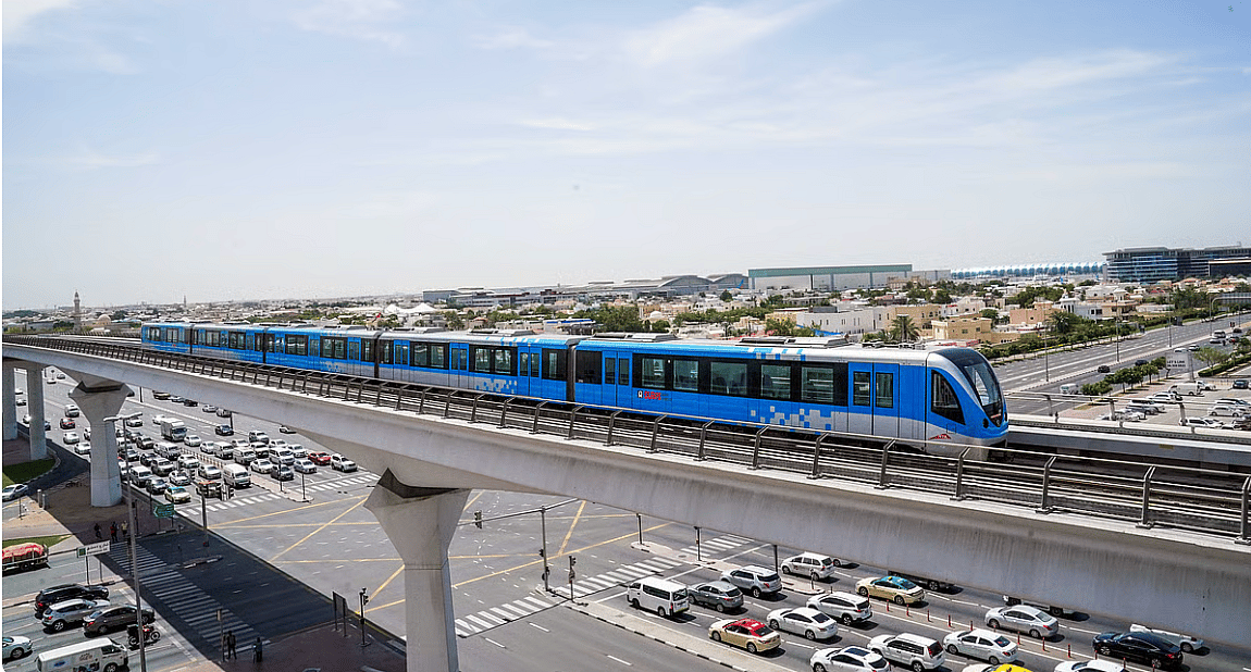 Dubai Metrosu 20 Temmuz'da Çalışma Saatlerini Uzatacak, Diyor Rta