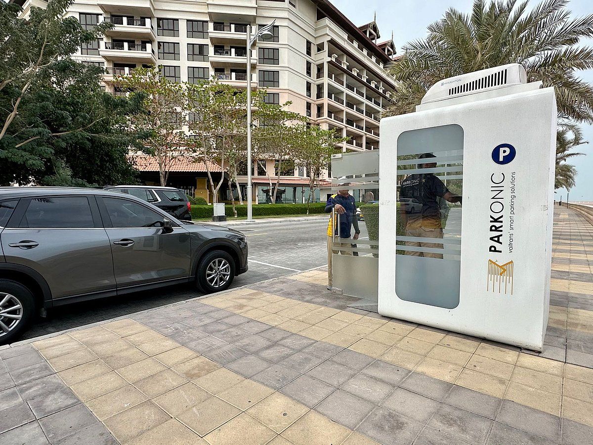 Dubai'deki Salik, 18 Temmuz'dan itibaren Ücretli Otoparkı iki Abu Dabi Alışveriş Merkezine Genişletiyor