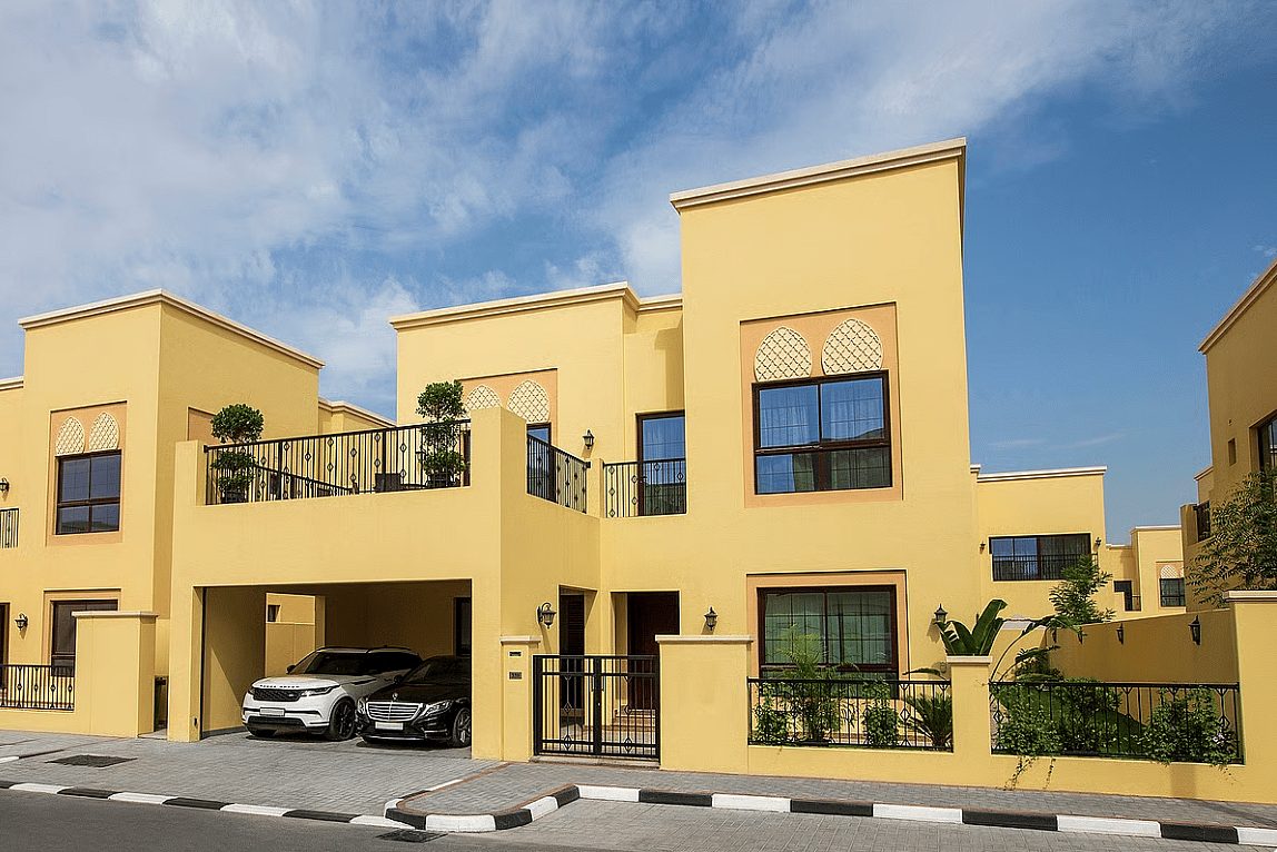 Dubai'deki Villa Fiyatları 5 Yıllık Emlak Patlamasının Ortasında Patlıyor