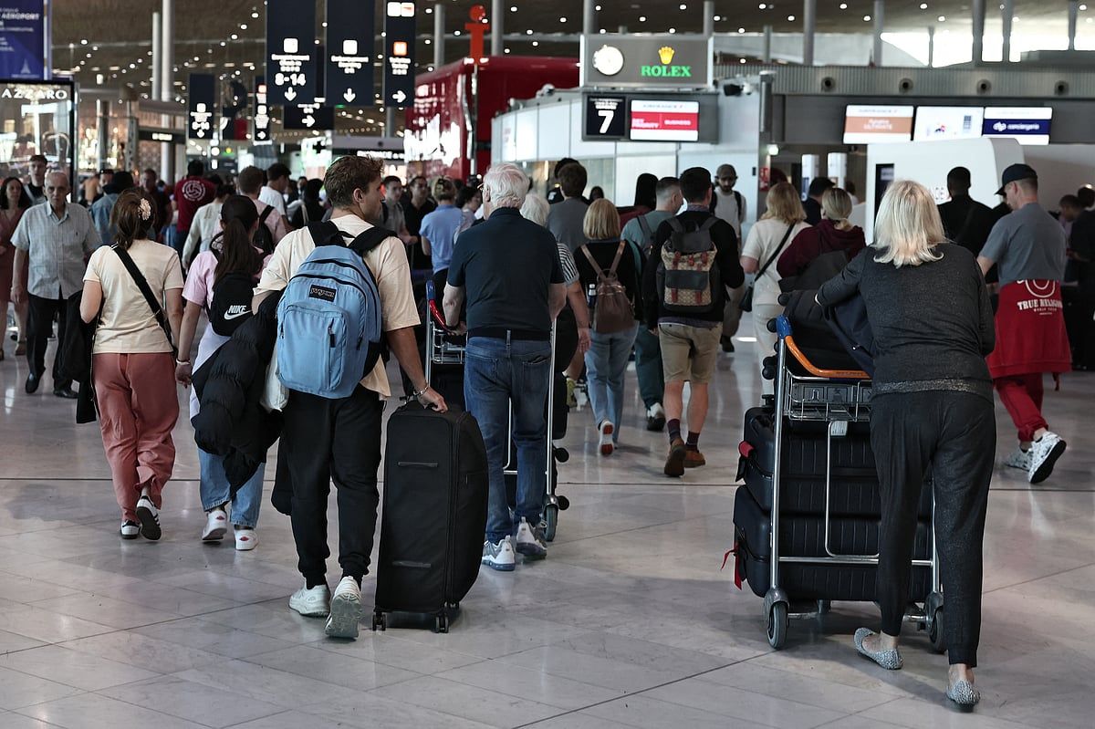 Fransız Hava Trafik Kontrolörlerinin Saldırısı Yaz Seyahatini Aksattı