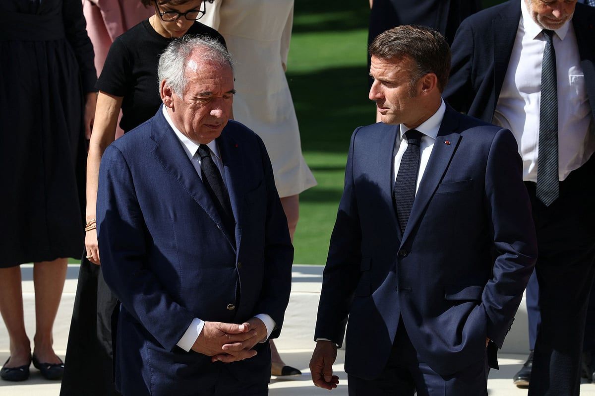 Fransız Le Pen, Bayrou'ya Bir Can Simidi Uzatıyor, Ancak Bütçe Sabrını Test Edecek
