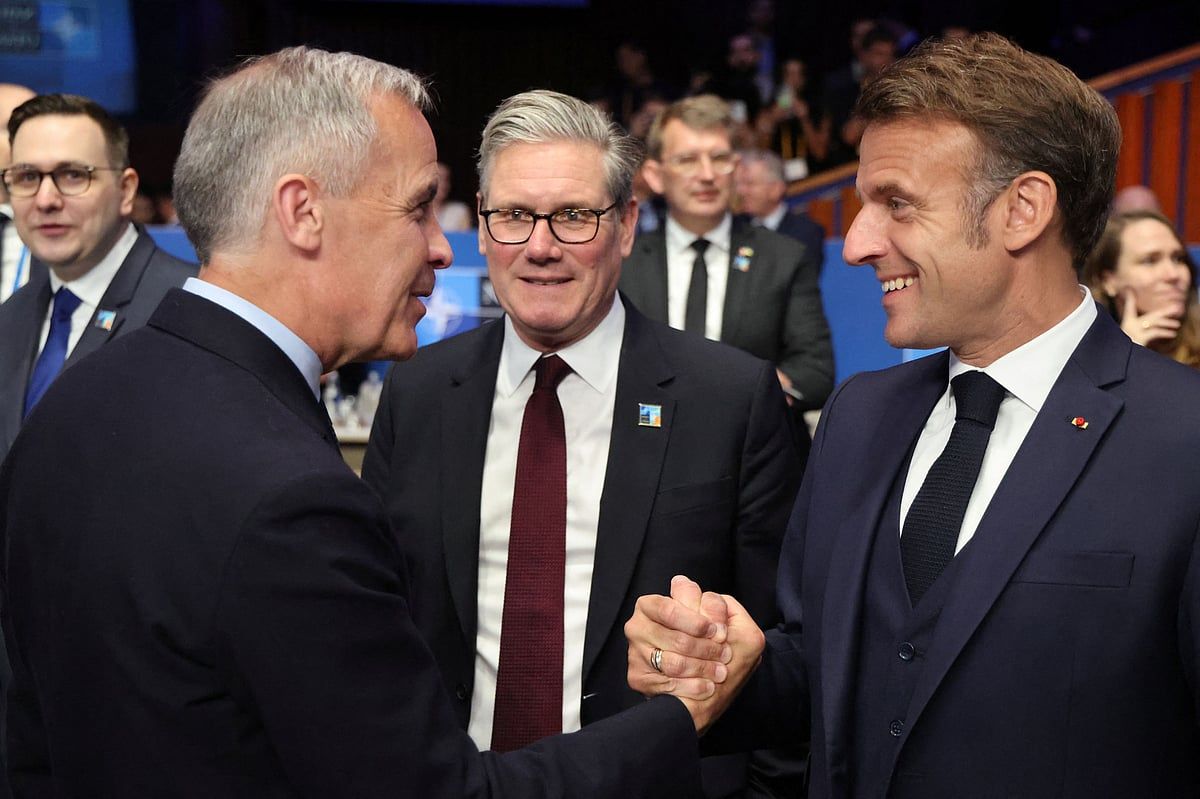 Göçmen Krizi Starmer-Macron Zirvesine Gölge Düşürdü