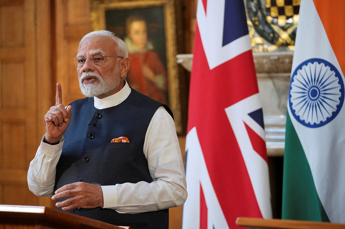 Hindistan Başbakanı Narendra Modi, Üçüncü Tarafın Pakistan'la Barışa Aracılık Ettiğini Reddetti