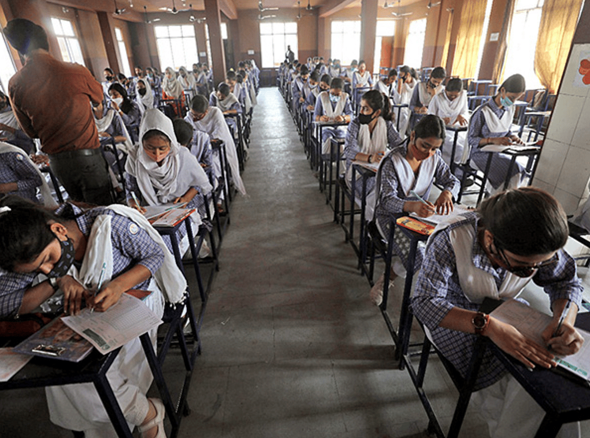 Hindistan: Delhi, Bengaluru'daki 60'tan Fazla Okulda Bomba Tehditleri