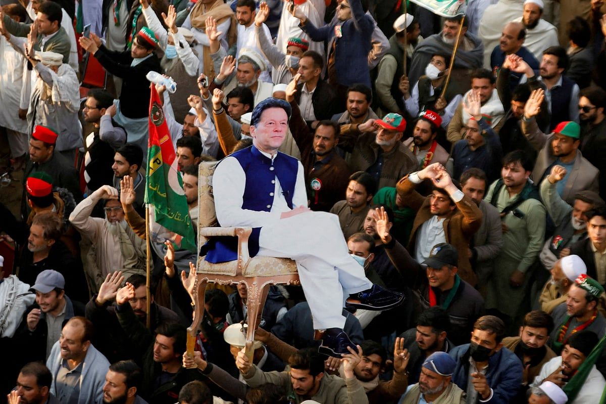 Pakistan, İmran Han'ın Partisinin Daha Fazla Protestosu Öncesinde Yeni Paramiliter Güç Yaratacak