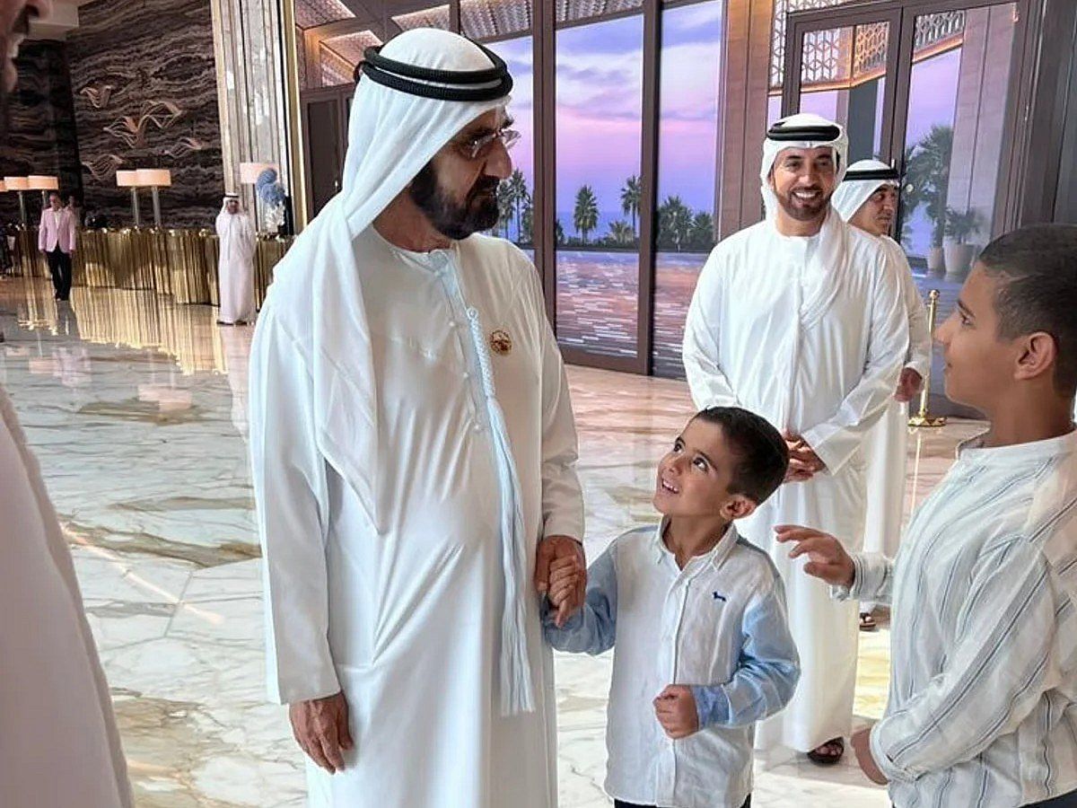 Şeyh Muhammed 76 Yaşına Girdi: Dubai Hükümdarı 5 Kez Viral Oldu, Sakinlerin Kalbini Kazandı