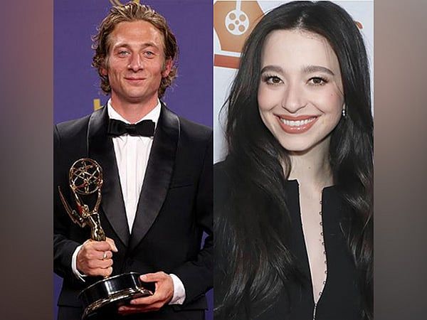 'Sosyal Ağ' Devam Filmi Yapımcıları Jeremy Allen White, Mikey Madison'a Başroller için Göz Atıyor