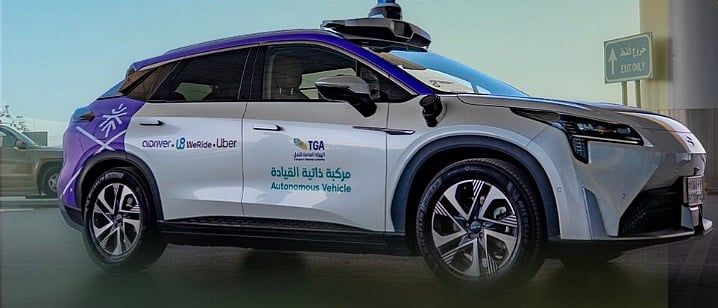 Suudi Arabistan, Riyad'da Sürücüsüz Araçları Test Etmeye Başladı