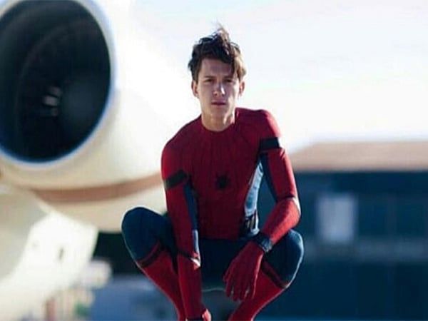 Tom Holland Bir Sonraki 'Örümcek Adam' Filmine "Temiz Hava Soluğu" Diyor