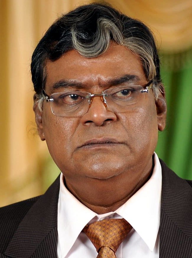 Usta Oyuncu Kota Srinivasa Rao 83 yaşında Öldü. Aktörler, Politikacılar Son Saygılarını Sunar