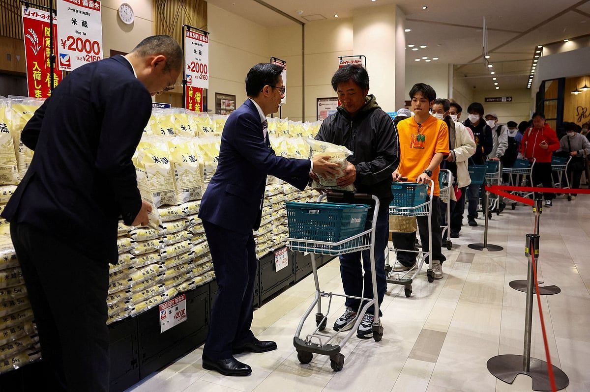 Yeterince Özür Dilerim: Japonya Fiyat Artış Fobisini Nasıl Sarsıyor?