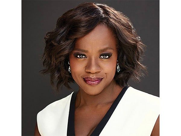 60 Yaşında Viola Davis, Hissettiğinden Daha Genç Hissettiğini Söylüyor