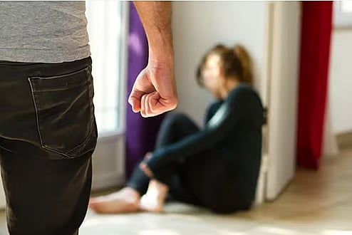 Aile İçi İstismar, Hile: Sharjah Danışmanları Çiftlerin Evlilik Çatışmalarını Çözmelerine Yardımcı Oluyor