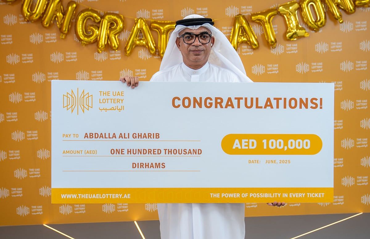 BAE Adamı 100.000 Dh'yi Kazandığı için 'Çok Mutlu', Araba Yükseltmeyi Planlıyor
