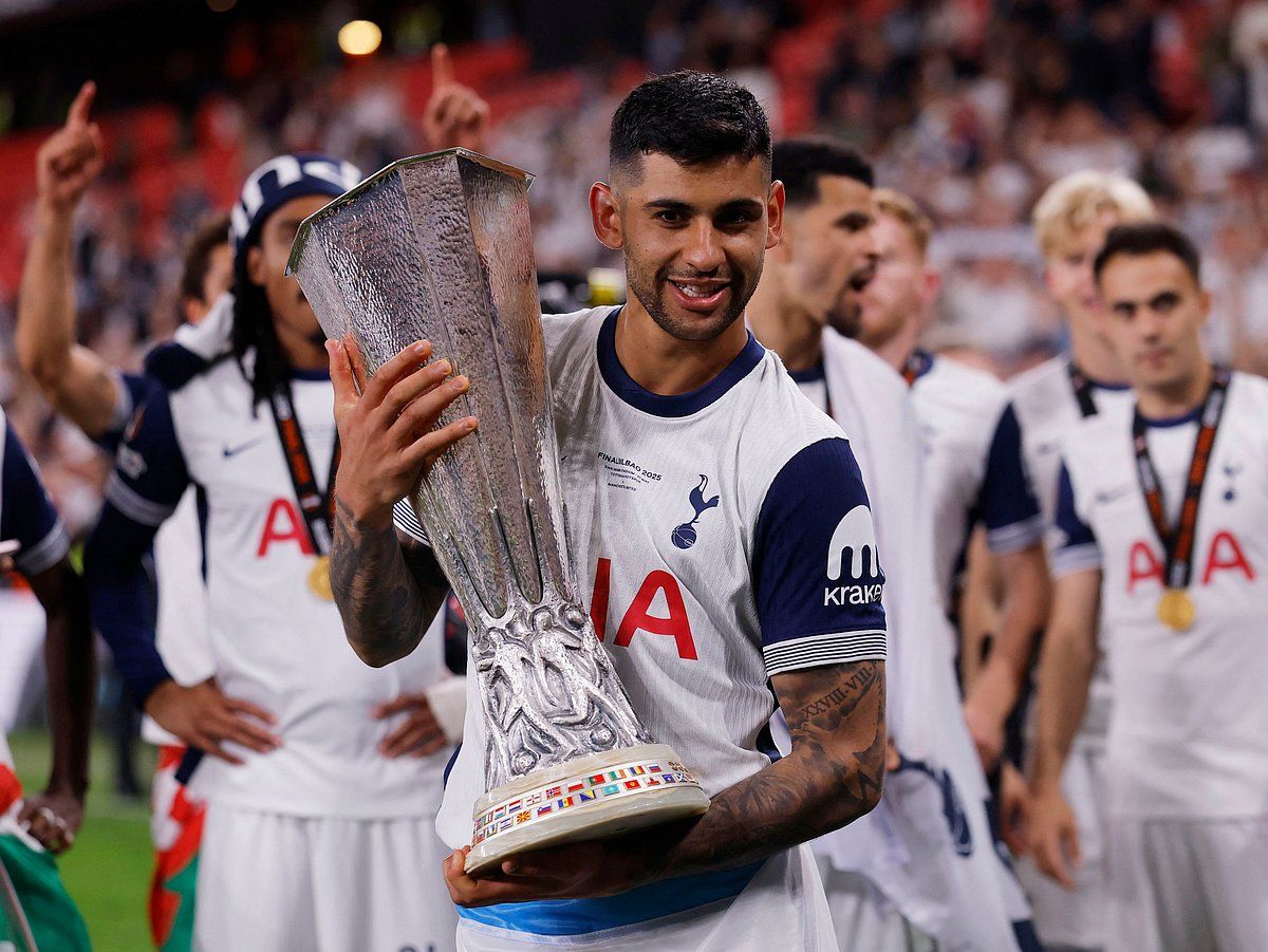 Cristian Romero, Tottenham Hotspur Kaptanı Olarak Oğlunun Yerini Aldı