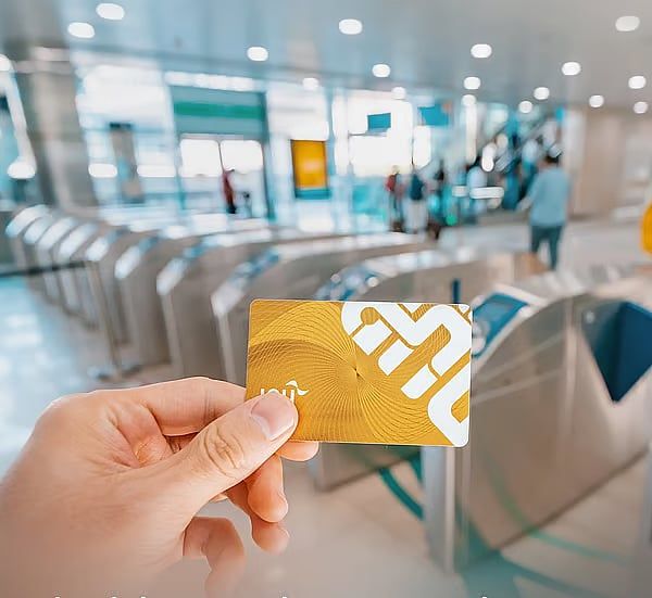 Dubai: Daha Az Yolcu Bilet Makinelerine Güvenirken Akıllı Nol Kart Kontörleri %20 Artış Görüyor