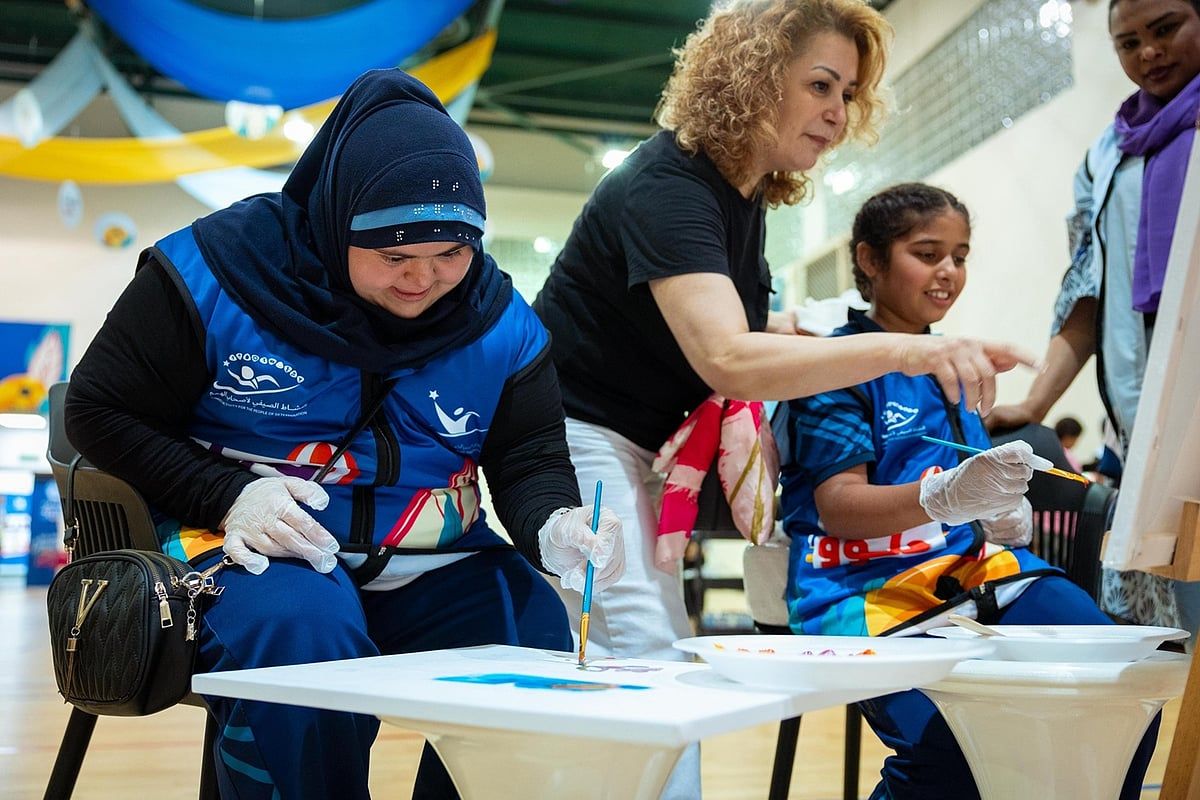Dubai: Kararlı Öğrenciler Staj Yapar, Khda Yaz Programları ile Kulüplere Katılır