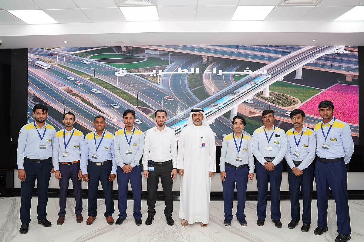 Dubai: Rta, Dürüstlük ve Üstün Müşteri Hizmetleri için 2.000'den Fazla Taksi Şoförünü Onurlandırıyor