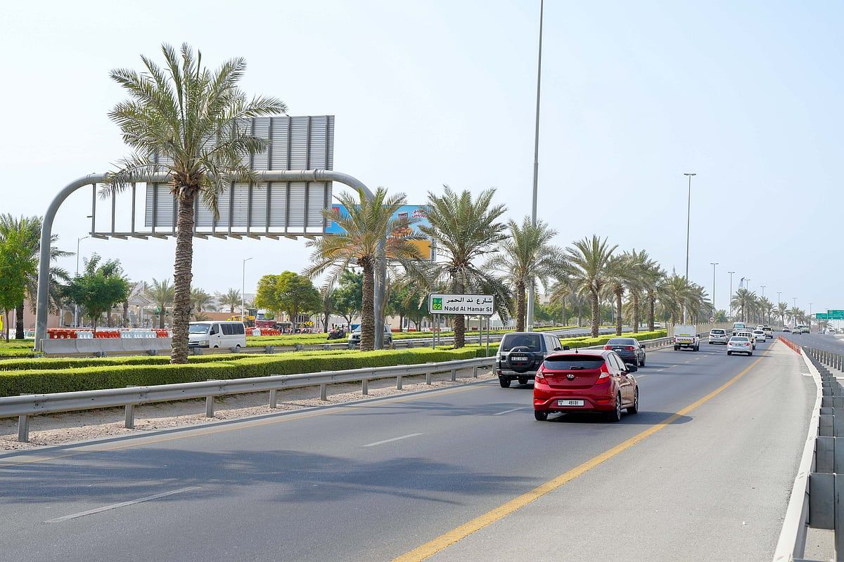 Dubai: Trafik Akışını Kolaylaştırmak için Nad Al Hamar Kavşağında 850 Metrelik Yeni Şerit