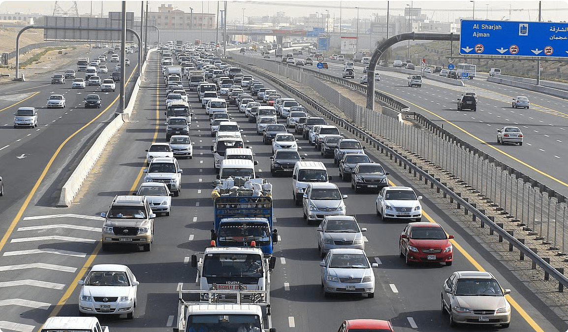 Dubai: Umm Suqeim Caddesi Köprüsü Yakınındaki Al Khail Yolunda Kaza