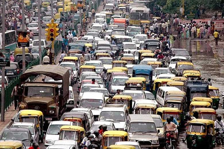 Hindistan, Küçük Otomobillerde, Sağlık ve Hayat Sigortası Primlerinde Gst'yi Düşürmeyi Öneriyor