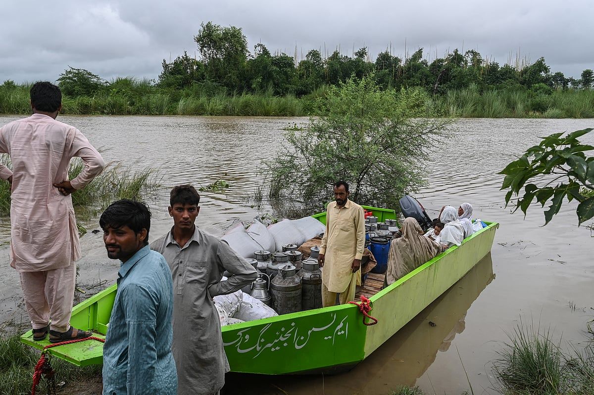 Hindistan, Pakistan'la 'İnsani Gerekçelerle' Sel Uyarısını Paylaştı