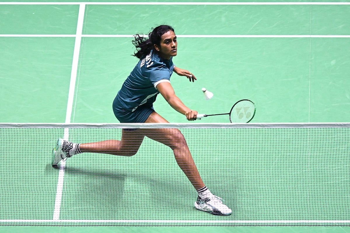 Hindistan'ın Sindhu Eyes Madalyası Dünya Şampiyonası için Paris'e Döndü