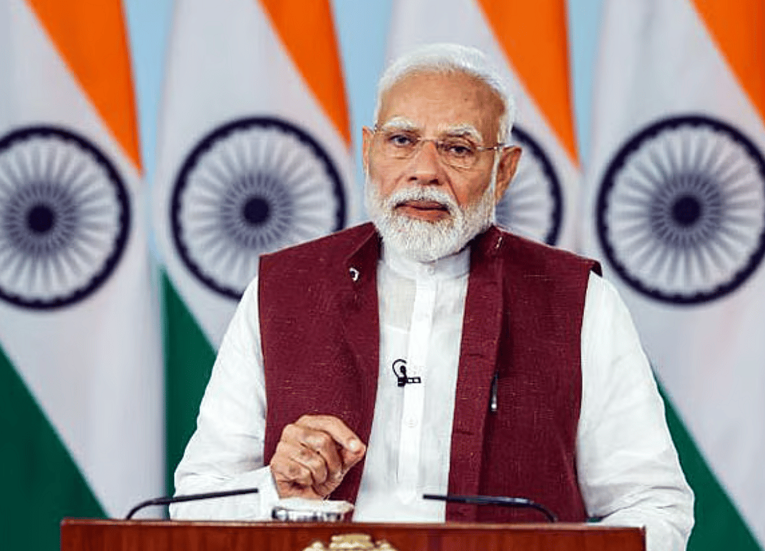 Hindistanlı Modi, Bağımsızlık Günü'nde Vergi İndirimleri Olan Yeni Savunma Sistemi 'Sudarshan Chakra'yı Duyurdu