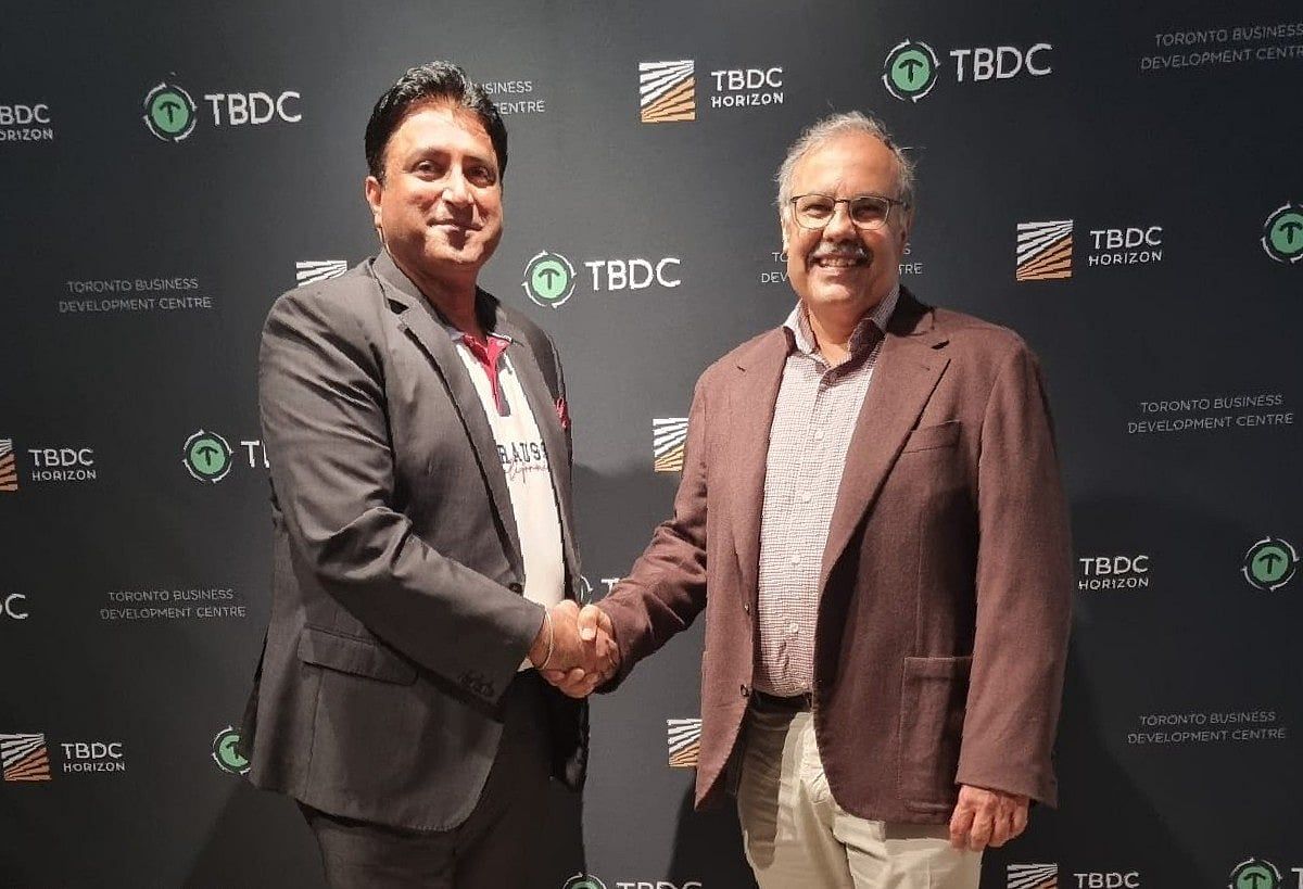 Iaccel Gbı ve Toronto iş geliştirme Merkezi, Girişimlerin BAE ve Kanada'da Ölçeklenmesine Yardımcı Olmak için Bir Araya Geldi