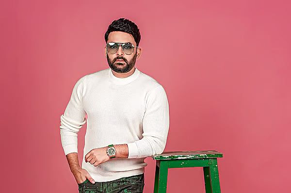 Kapil Sharma'nın Kanada Kafesinde Bir Ay İçinde Tekrar Ateş Açıldı: Rapor
