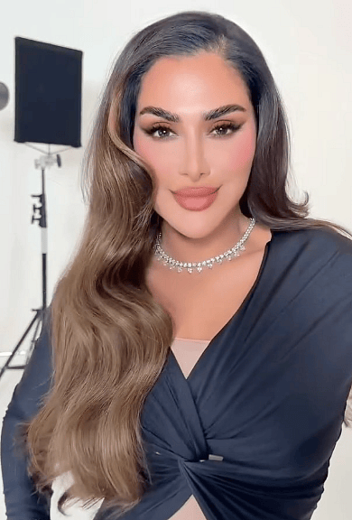 'Kelimeler Bükülmüş': Huda Kattan Tiktok Tepkisine Tepki Gösterdi, Markayı Sephora'dan Kaldırma Çağrısında Bulundu
