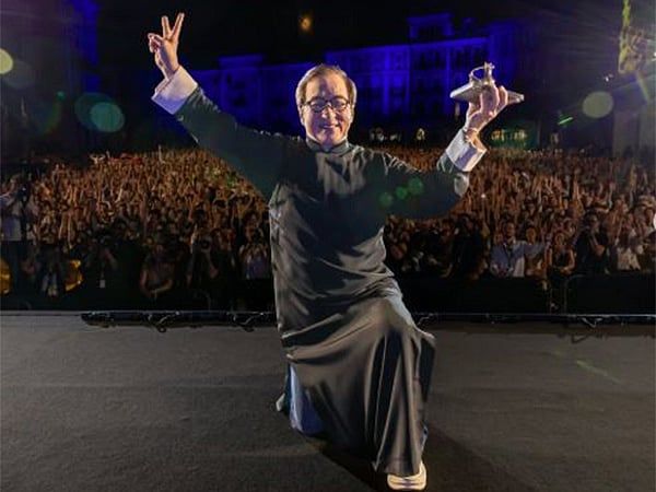 Locarno Film Festivali'nde Onurlandırılan Jackie Chan, '71 yaşındayım ve Hala Savaşabilirim' Diyor
