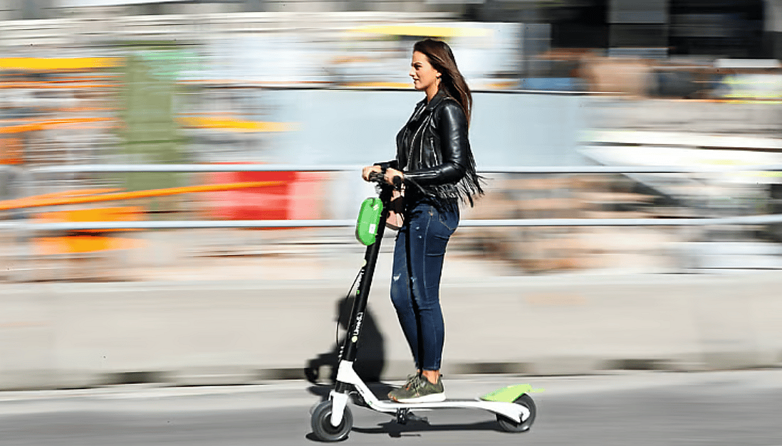 ’Neredeyse Bir Çocuğa Çarpıyordum': BAE Sakinleri Polis Videosundan Sonra E-Scooter Karşılaşmalarını Paylaşıyor