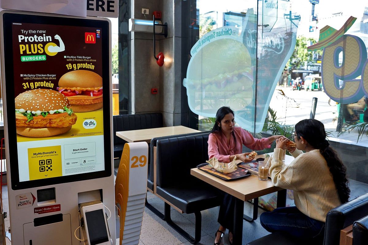 Protein Eksikliği Olan Hindistan'da Mcdonald's, Bollywood ve Kriket Sağlıklı Yaşam Çılgınlığını Körüklüyor